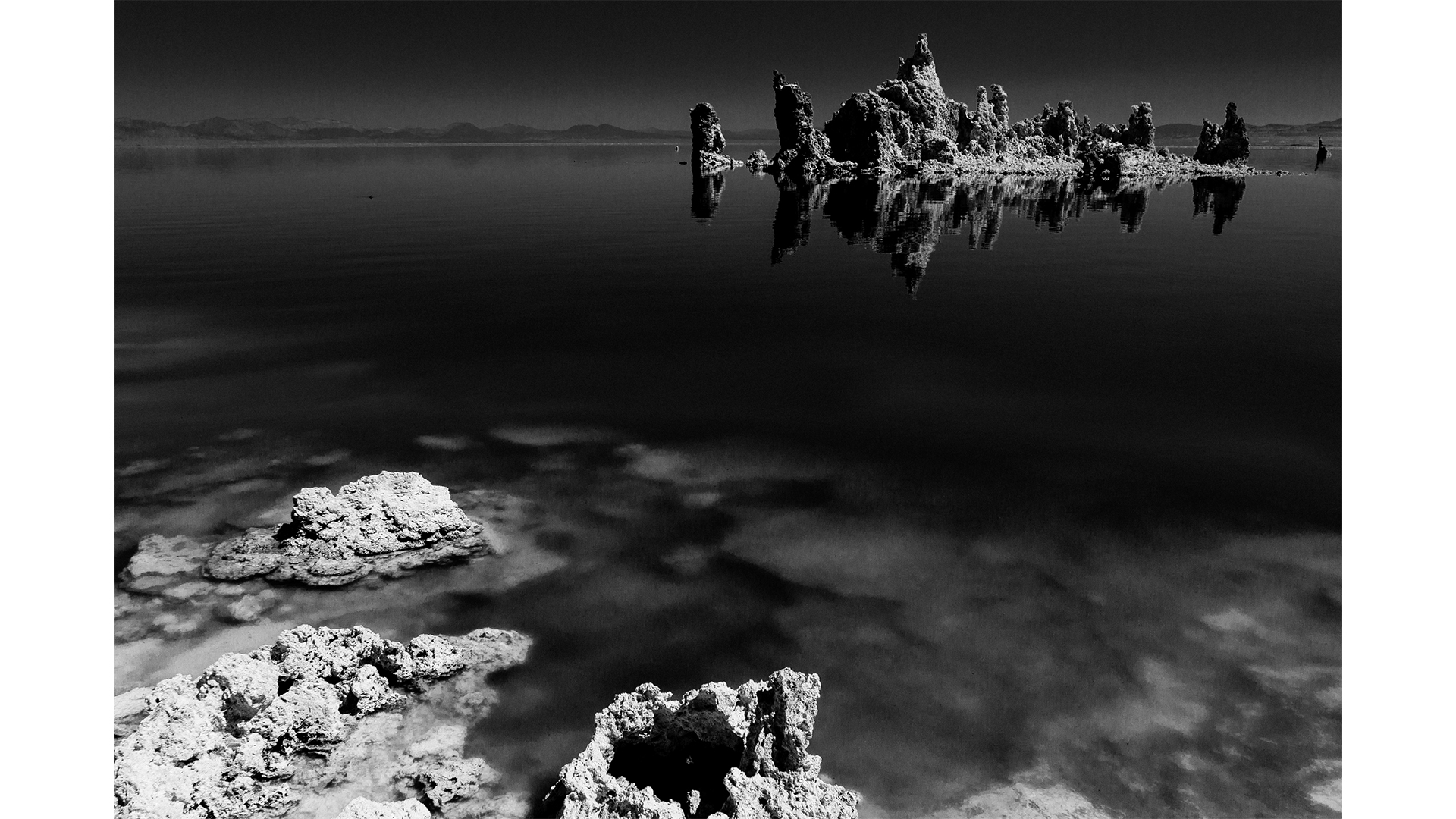 tufa at mono lake